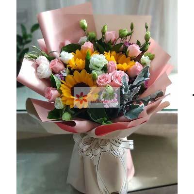 成人拼装花朵模型视频