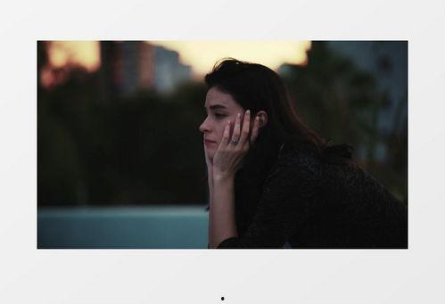 成人真人素材视频伤感版,成人真人素材视频中的伤感瞬间